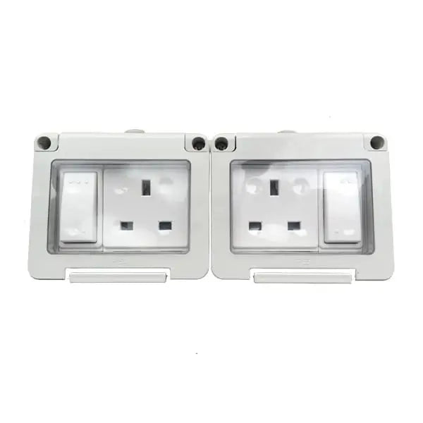 SNOWLITE Outdoor Weatherproof Switched Socket 13A 2 Gang IP55