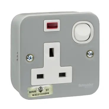 SCHNEIDER 13A 1 Gang 50V Switched Socket with Neon