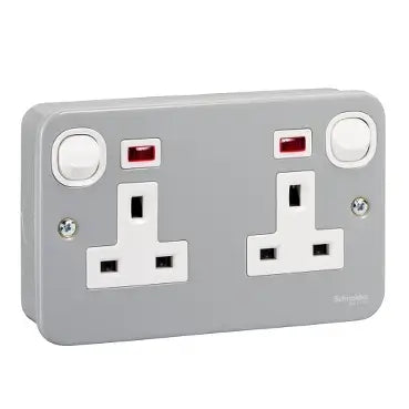 SCHNEIDER 13A 2 Gang 250V Switched Socket with Neon
